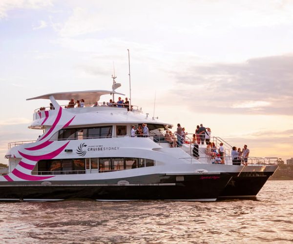 Sydney: 3-Course All Inclusive Dinner Harbour Cruise – New South Wales, Australia