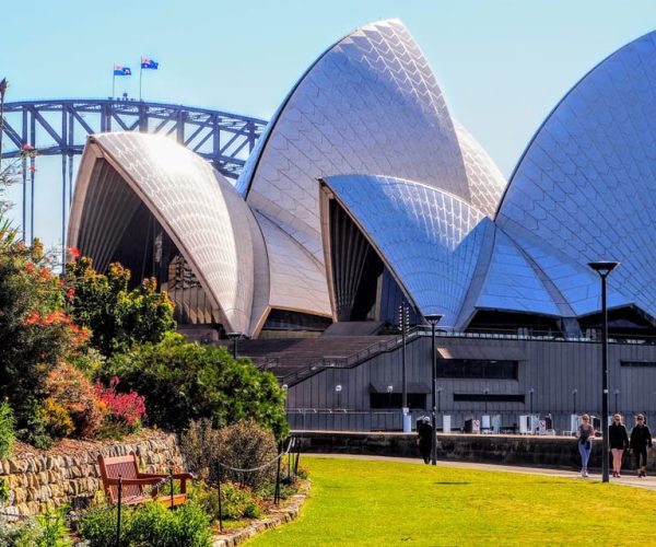 Sydney: Quay People, Sydney Harbour walking Tour – Sydney, Australia