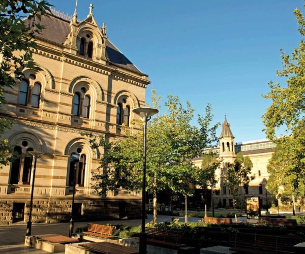 The Ultimate Day Tour of Adelaide and Hahndorf – Adelaide, Australia