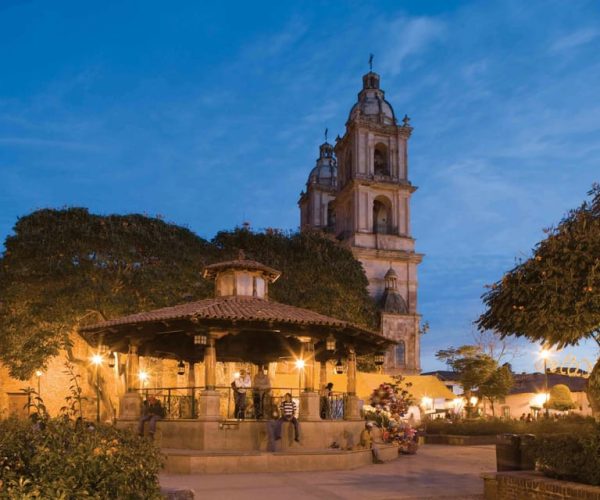 Valle de Bravo and Yacht from Mexico City – Mexico City, Mexico