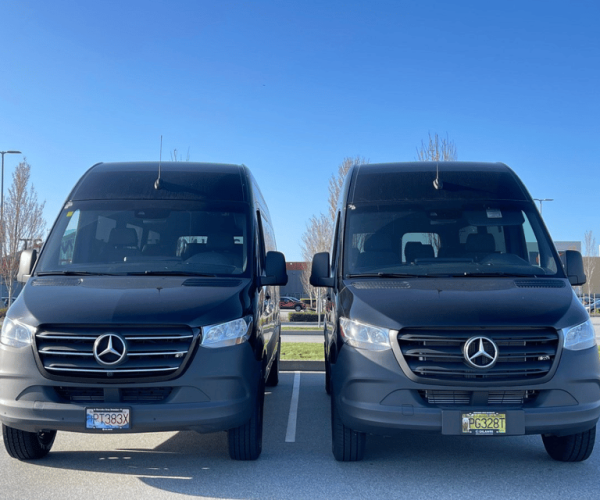 Vancouver: Private Shuttle – Suburban/Benz van – British Columbia, Canada