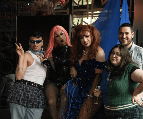 West Hollywood: Fabulous Drag Queen Night Out with Drinks – Los Angeles, California