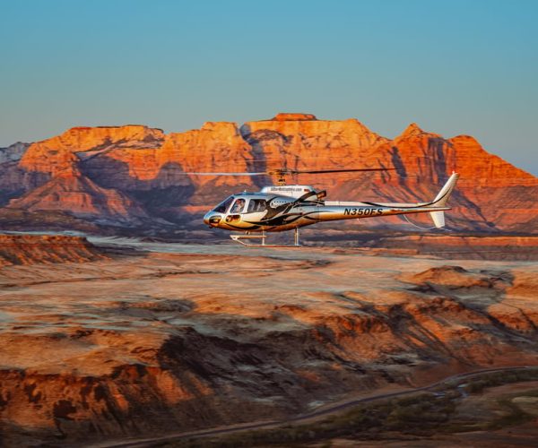 Zion National Park, Canaan Cliffs: Extended Helicopter Tour – Canaan Mountain Wilderness, Utah