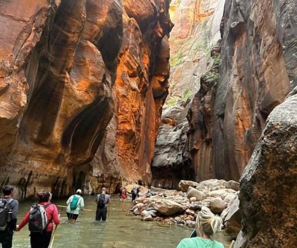 Zion National Park: The Famous Narrows River Trail Hike – The Narrows, Utah