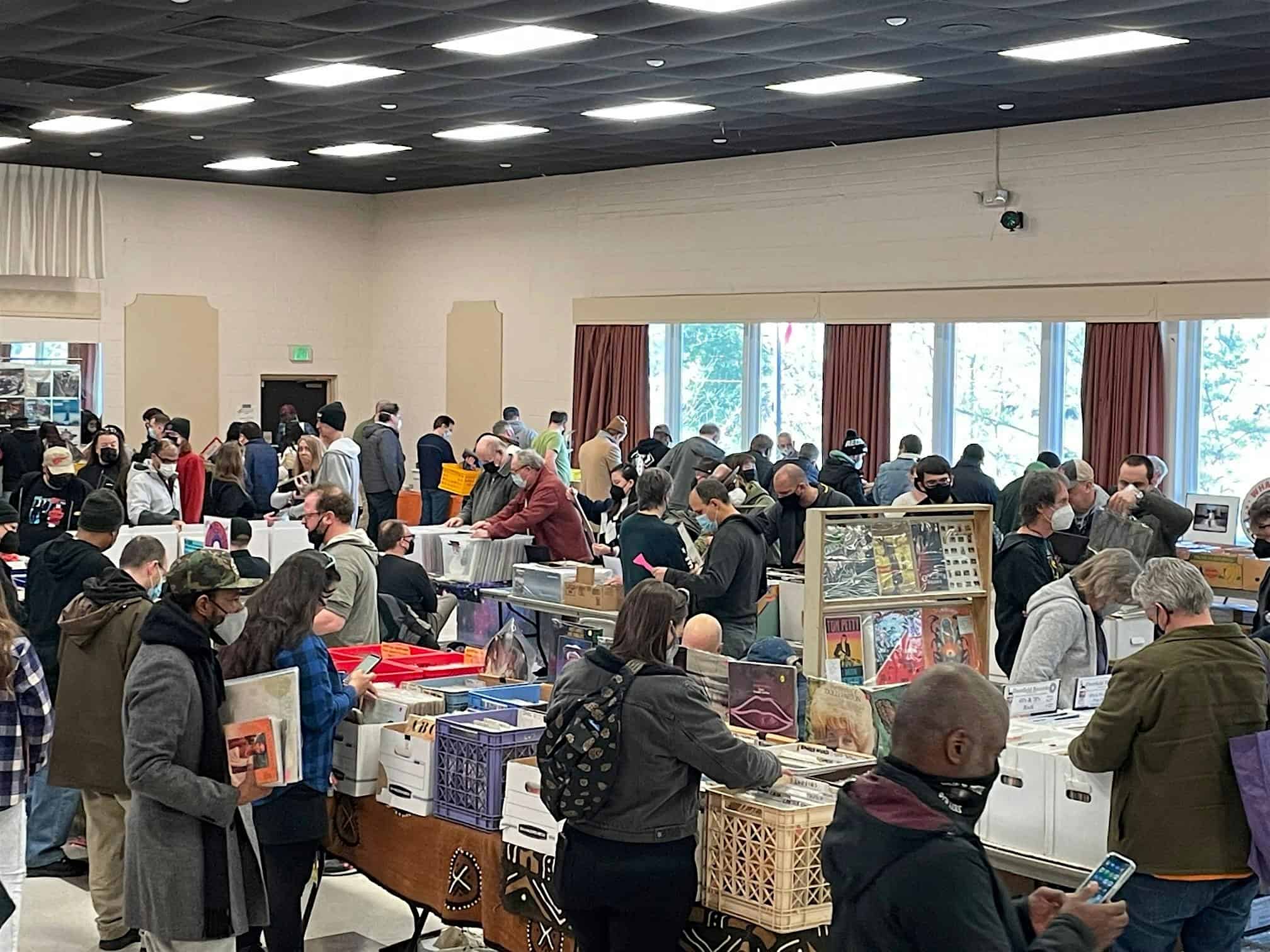 15,000 vinyl records for sale! The Fairfax Record Riot! Sun Oct 20th – Fairfax, VA