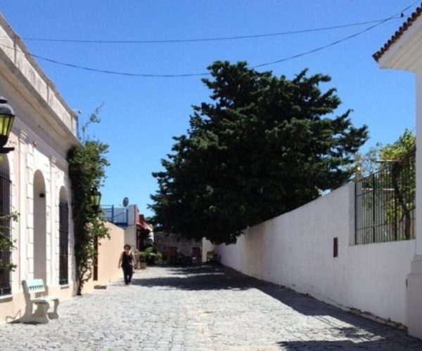 2-Days and 1 Night at Colonia del Sacramento – Buenos Aires, Argentina