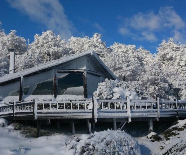 Bariloche: Arelauquen Shelter – San Carlos de Bariloche, Argentina