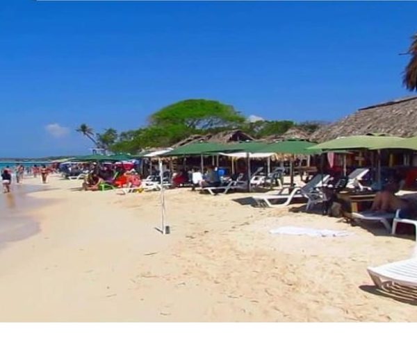 Barú, Quiet beach, By land, from Cartagena – Cartagena, Colombia