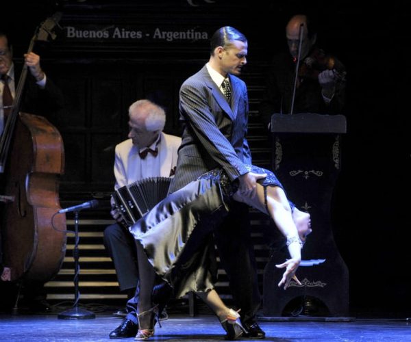 Buenos Aires: Best Tango Show with Private Transfers – Buenos Aires Province, Argentina