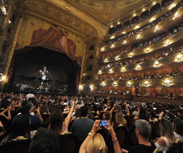 Buenos Aires: Colon Theatre Opera Show Ticket – Buenos Aires, Argentina