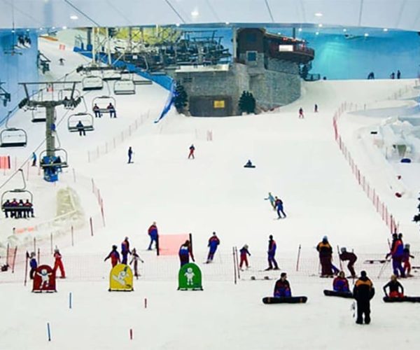 Cairo: Indoor Snowboarding Tickets with Hotel Transfer – Al-Qalyubia Governorate, Egypt