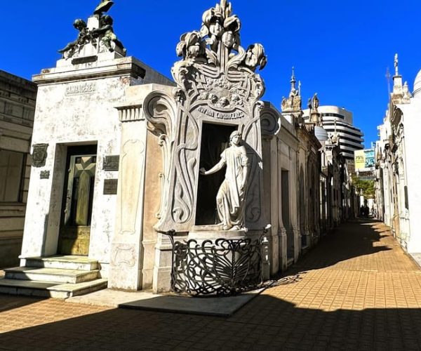 City of Angels: Walking Tour Recoleta – Skip the line – Buenos Aires, Argentina