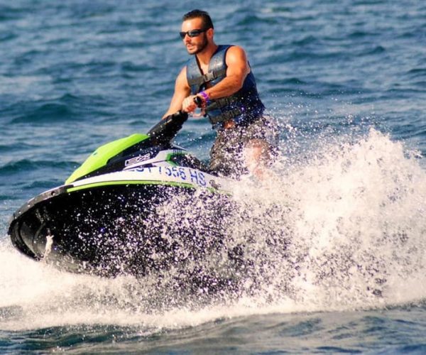 Djerba: 1H30 Jet Ski Experience with Optional Hotel Pickup – Medenine Governorate, Tunisia