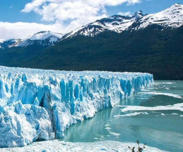 El Calafate: Perito Moreno Glacier Guided Day Tour & Sailing – Santa Cruz Province, Argentina