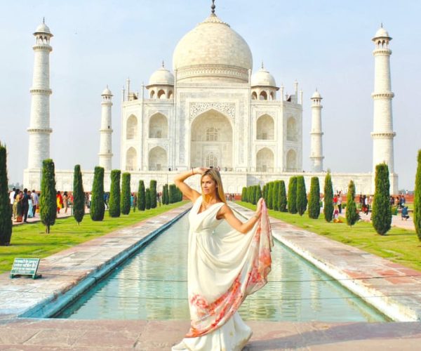 From Bangalore: 3-Day Guided Trip to Agra w/ Flights & Hotel – Uttar Pradesh, India