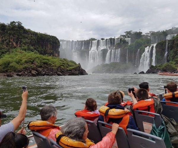 From Foz do Iguaçu: Iguazú Falls Boat Ride Argentina – Puerto Iguazu, Argentina