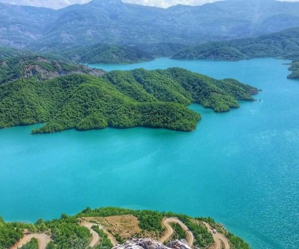 From Tirana: Gamti Mountain and Bovilla Lake Hiking Tour – Lake Bovilla, Albania