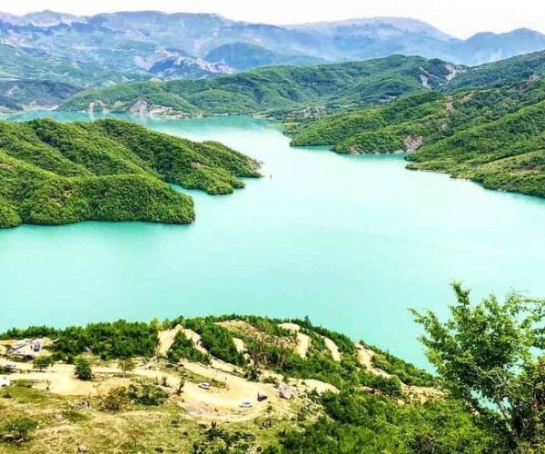 From Tirana: Lake Bovilla Day Trip with Gamti Mountain Hike – Krujë, Albania