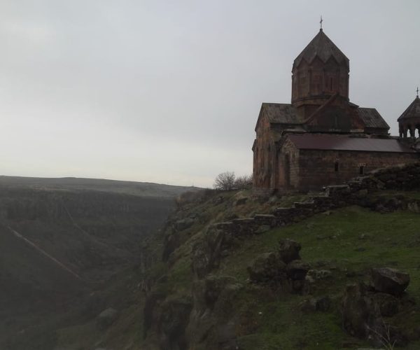 From Yerevan: Kasakh Gorge Trekking – Yerevan, Armenia