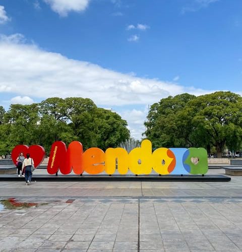 Mendoza Walking Tour: The history of the City and main Park! – Mendoza, Argentina