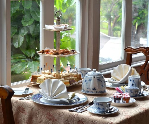 Nassau: Afternoon Tea at Graycliff Hotel and Restaurant – New Providence, Bahamas