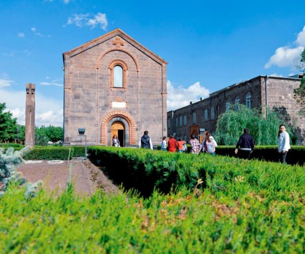 Oshakan, Etchmiadzin y Zvartnots: Excursión privada – Armavir, Armenia