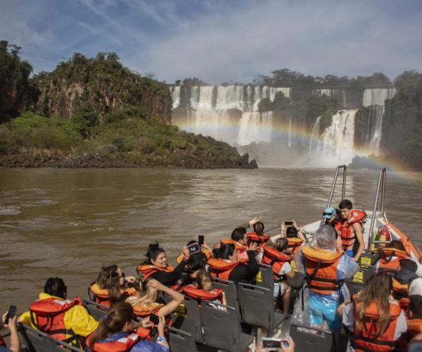 Private Iguazu Falls Tour, Great Adventure on boats from BA – Puerto Iguazu, Argentina