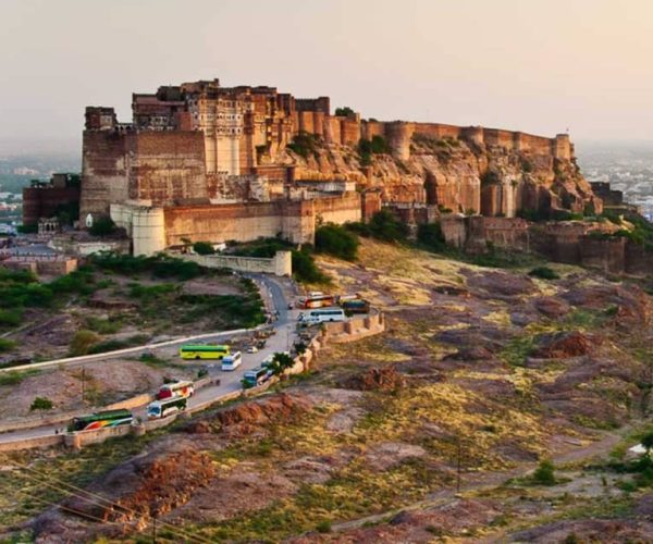 Private Transfer From Jodhpur Hotel To Jodhpur (JDH) Airport – Rajasthan, India