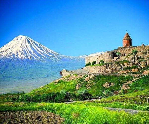 Private tour to Khor Virap, Noravank, and Tatev – Lusarat, Armenia