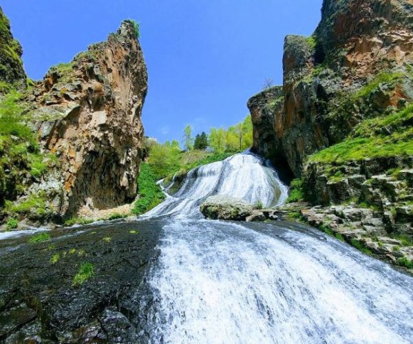 Tatev ropeway, Jermuk waterfall, Gallery of mineral waters – Syunik, Armenia