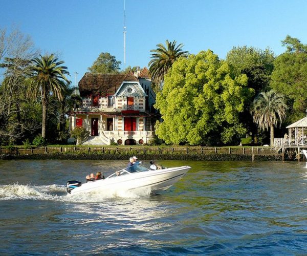 Tigre Full Day Tour with lunch in Tigre and return sailing – Buenos Aires Province, Argentina