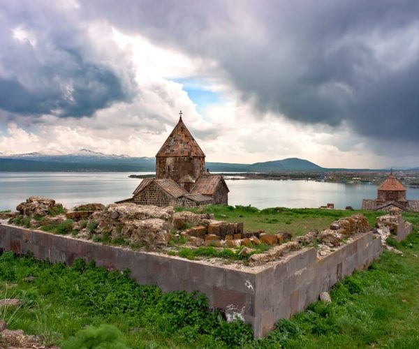 Yerevan: Garni, Geghard & Lake Sevan Tour with Lavash Baking – Yerevan, Armenia