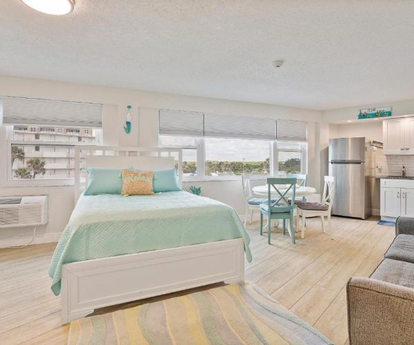 Beach Views by Day , Star Gazing by Night – Hawaiian Inn Beach Resort – Daytona Beach Shores, Florida