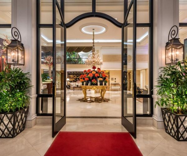 Beverly Hills Plaza Hotel & Spa – Los Angeles, California