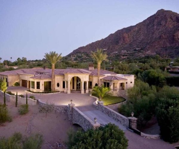 Camelback Mountain Mansion in Paradise Valley, AZ – Scottsdale, Arizona