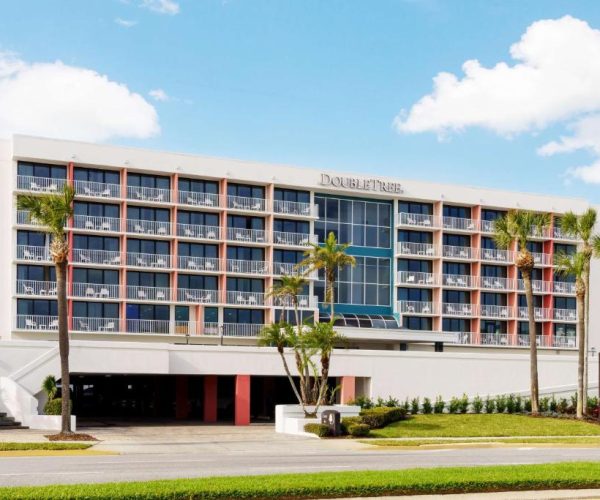 DoubleTree Beach Resort by Hilton Tampa Bay   North Redington Beach – St. Pete Beach, Florida