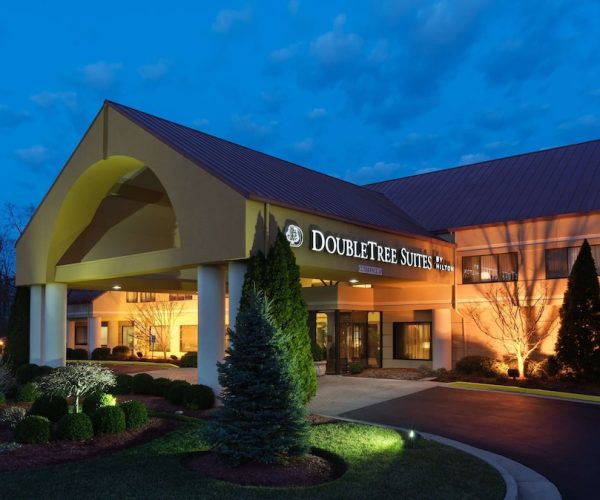 DoubleTree Suites by Hilton Hotel Cincinnati – Blue Ash – Sharonville, Ohio