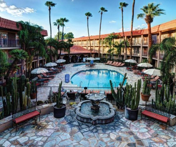 DoubleTree Suites by Hilton Tucson-Williams Center – Tucson, Arizona