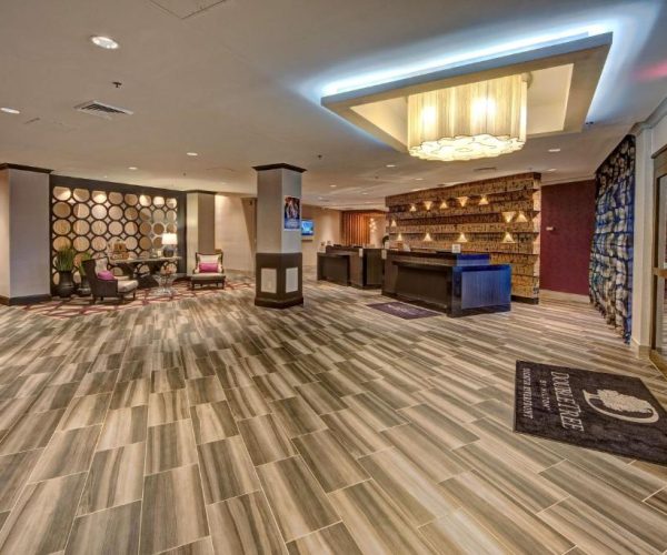 DoubleTree by Hilton Decatur Riverfront – Decatur, Alabama