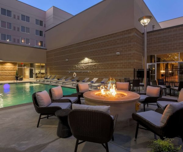 DoubleTree by Hilton Evansville – Evansville, Indiana