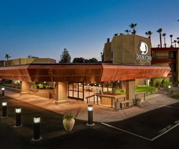 DoubleTree by Hilton Phoenix- Tempe – Tempe, Arizona