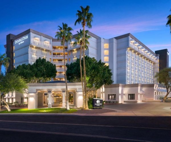 DoubleTree by Hilton Phoenix Mesa – Mesa, Arizona