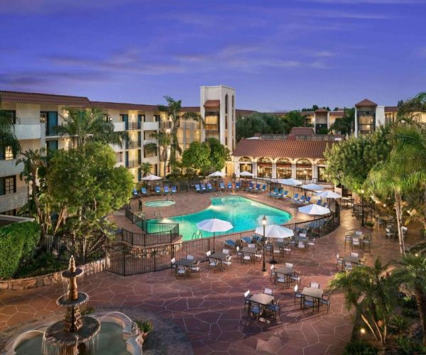 Embassy Suites by Hilton Scottsdale Resort – Scottsdale, Arizona