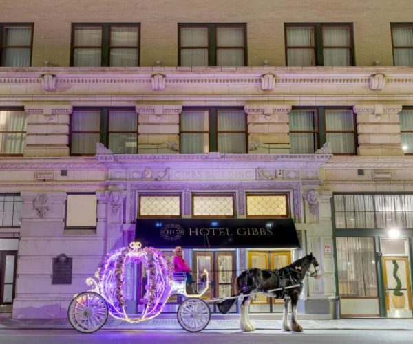 Hotel Gibbs Downtown Riverwalk – San Antonio, Texas