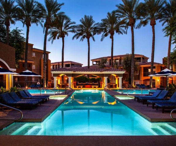 Luxury Condos by Meridian CondoResorts- Scottsdale – Scottsdale, Arizona