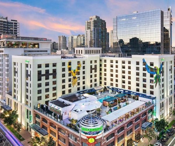 Margaritaville Hotel San Diego Gaslamp Quarter – San Diego, California