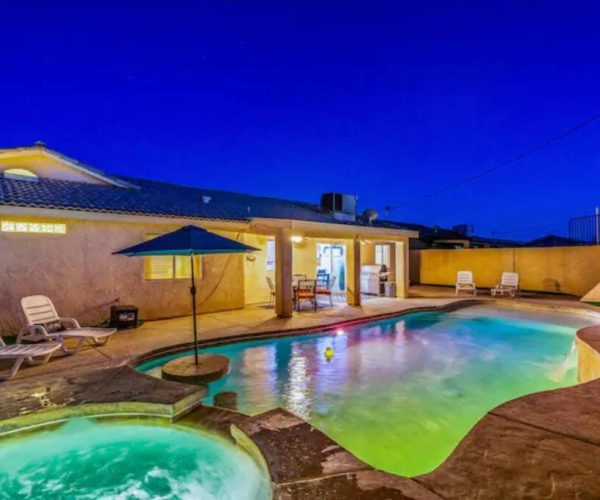 Playpool Oasis-Pool, Spa, Garage, Great Lake Views – Arizona,