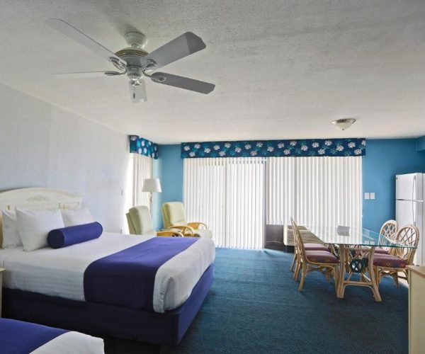 Shoreline Island Resort – Exclusively Adult – St. Pete Beach, Florida