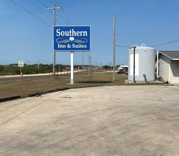 Southern Inn & Suites RV Lots now available – Yorktown, Texas