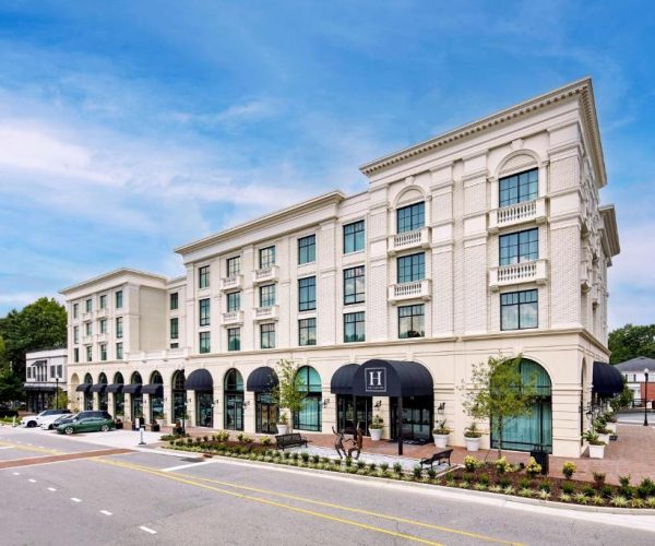 The Hamilton Alpharetta, Curio Collection by Hilton – , Georgia